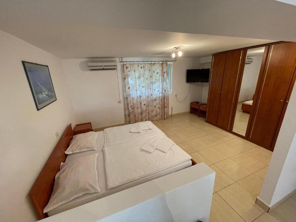 Bellevue Rooms Стара Башка Экстерьер фото